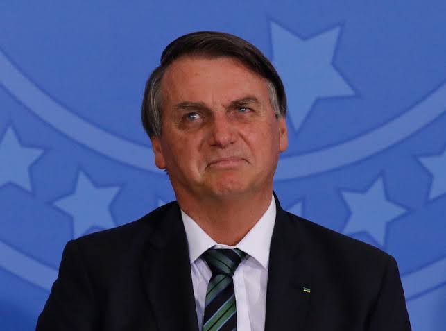 Atraso na vacinação, será mesmo só culpa do Bolsonaro?