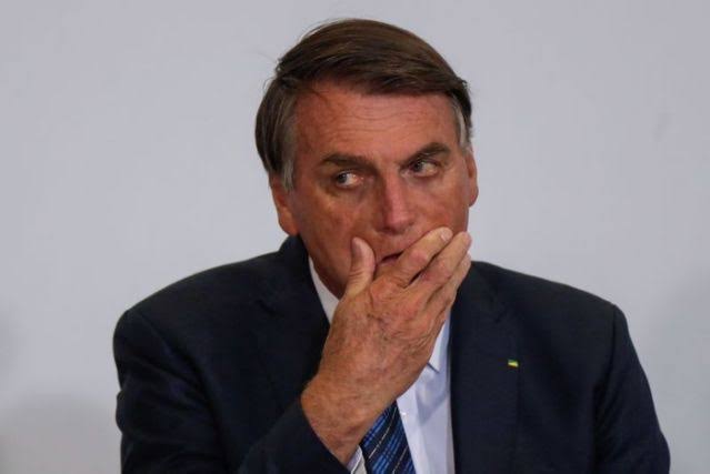 Desaprovação de Bolsonaro bate 43,7% e atinge maior marca desde o início do governo, aponta pesquisa