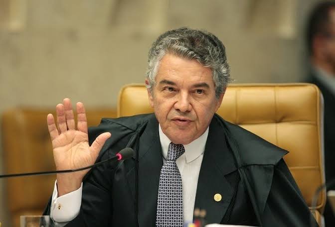 O ministro do STF Marco Aurélio Mello anuncia a antecipação da sua aposentadoria